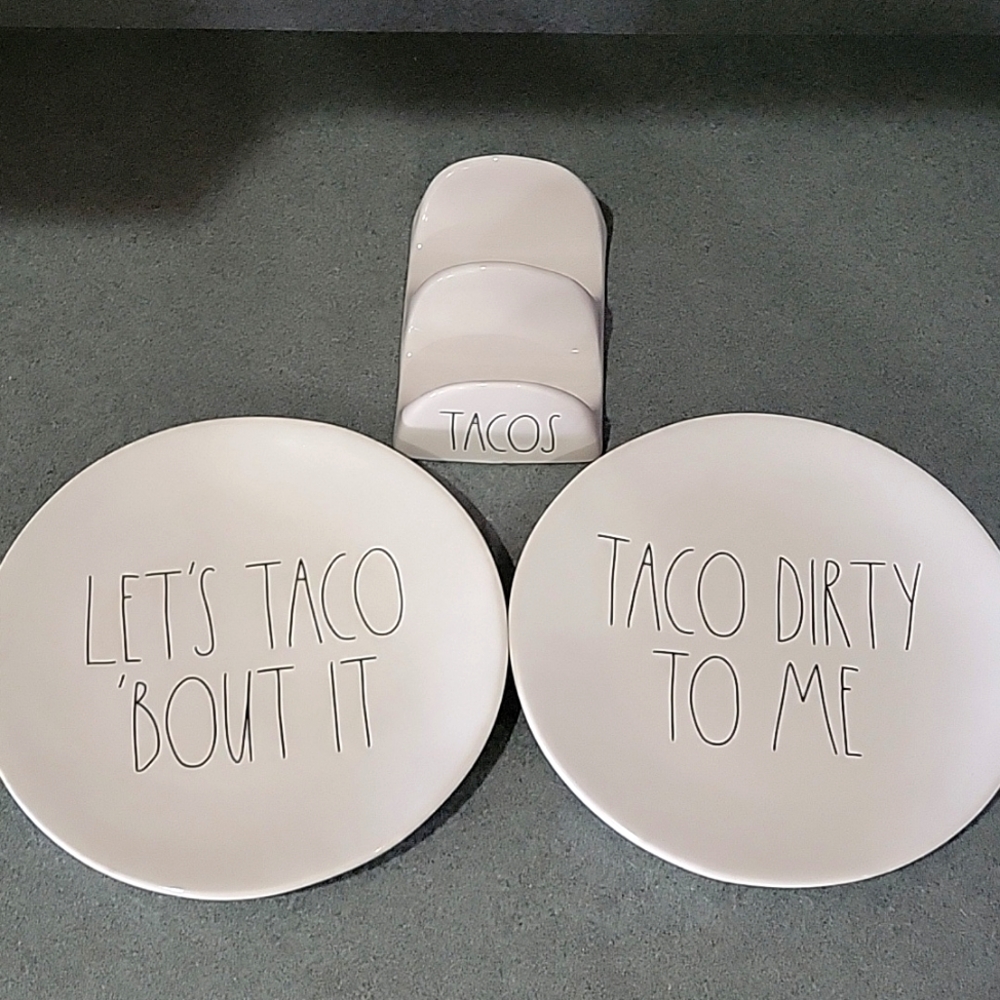 Rae Dunn Taco Dish Ware